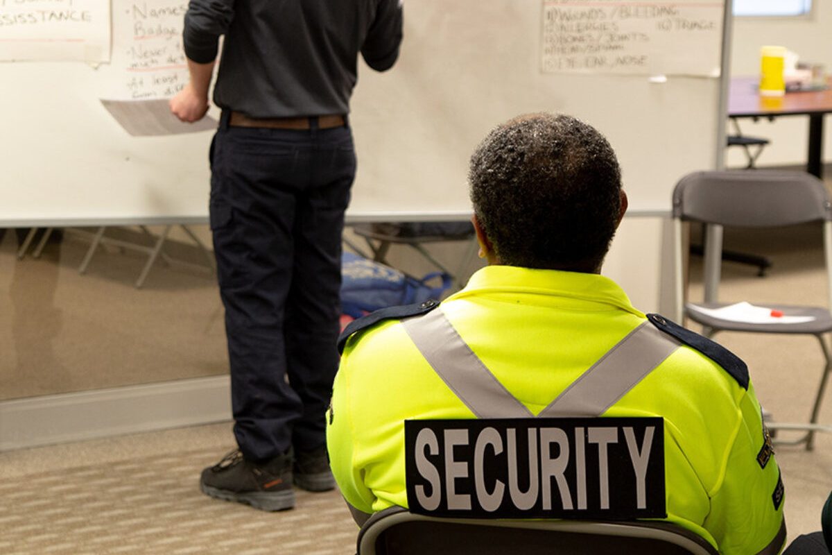 security-guard-training-online-1200x900